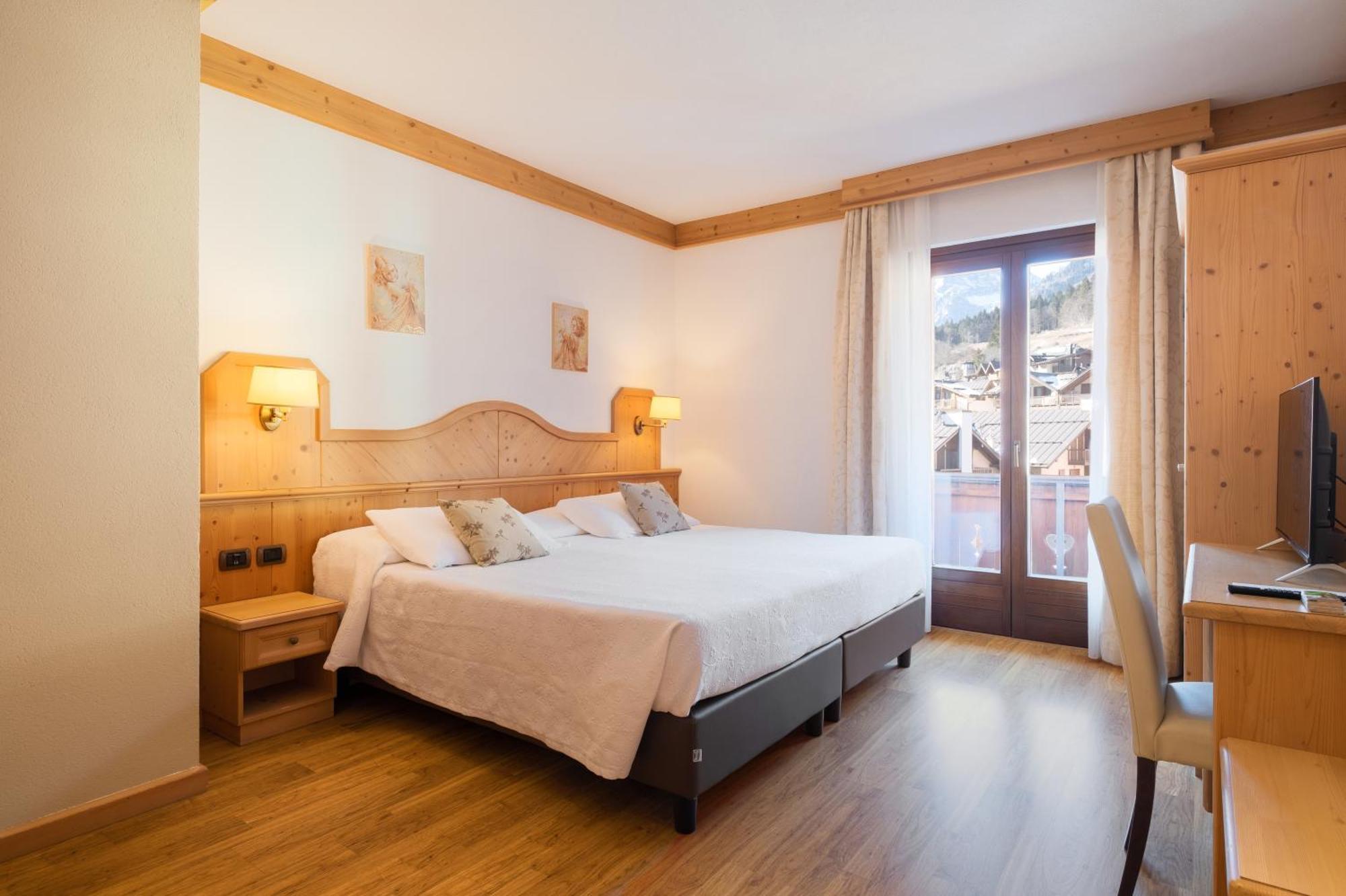 Il Piccolo Dolomiti Resort Andalo Ngoại thất bức ảnh